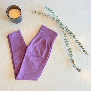 NVGTN Violet Seamless Leggings